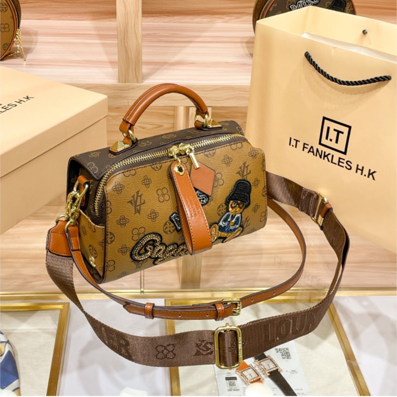 Light luxury brand women's han - Women Bags Trend 2025 review and price