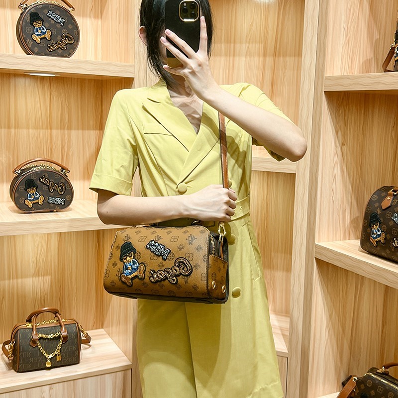 Light luxury brand women's han - Women Bags Trend 2025 review and price